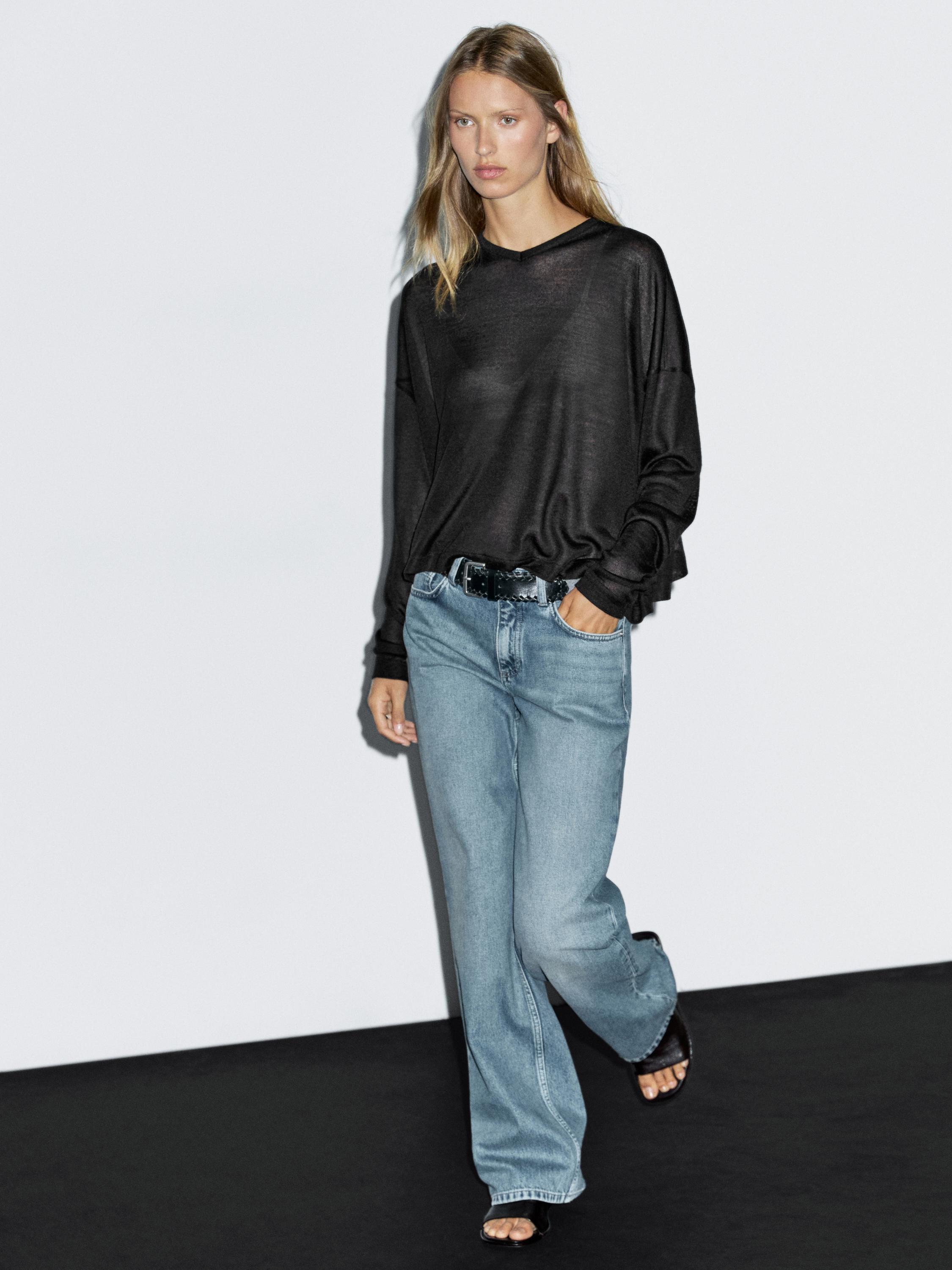 Pull ample à col en V